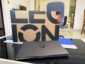 Laptop Lenovo Legion 5 32GB Intel Core Ultra 9 SSD 1T