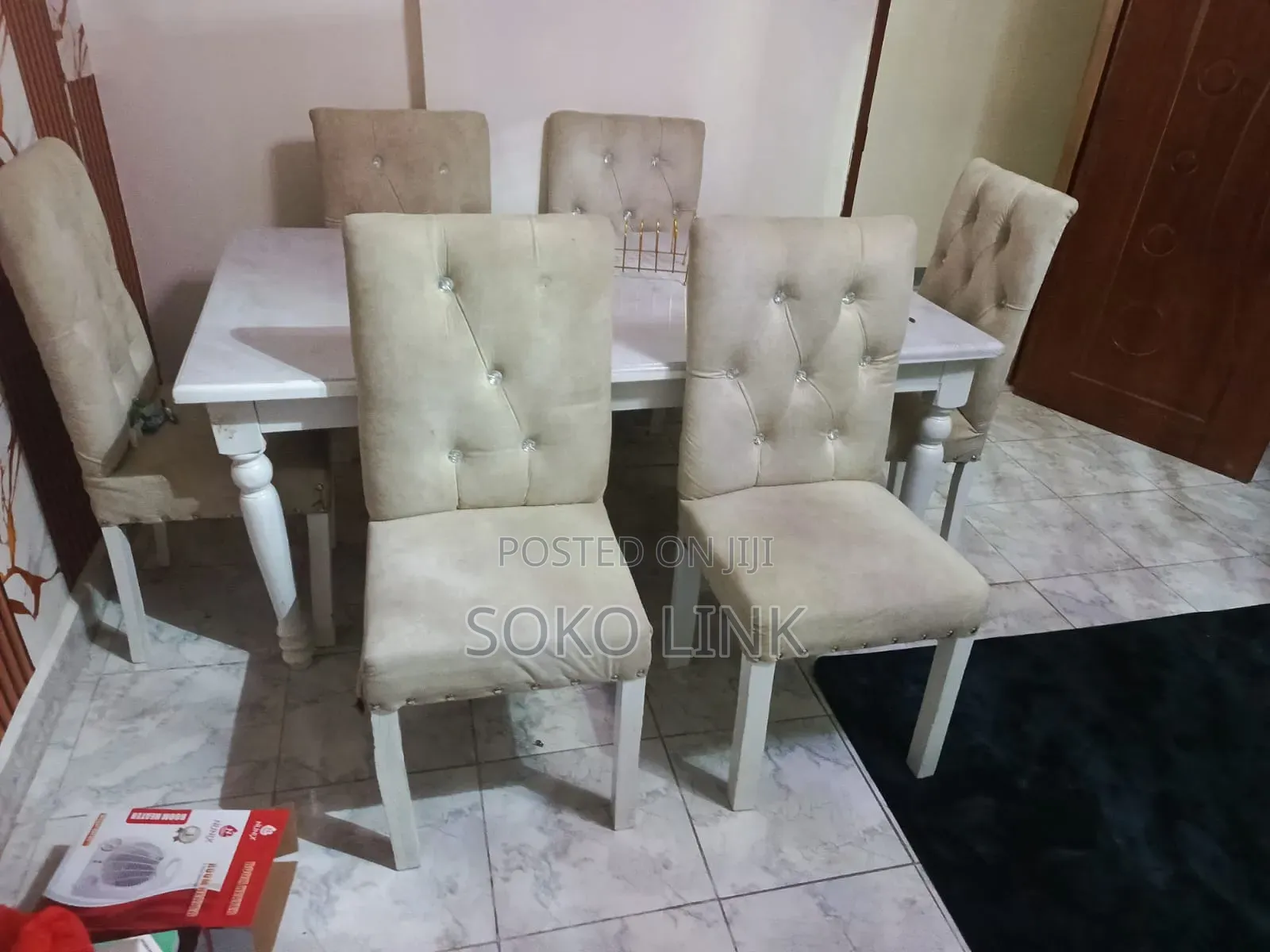 Six Seater Dinning Set