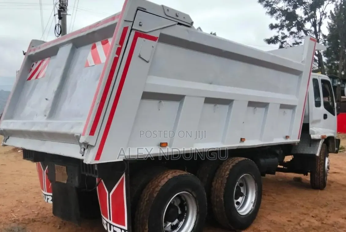 Isuzu Tipper FVZ
