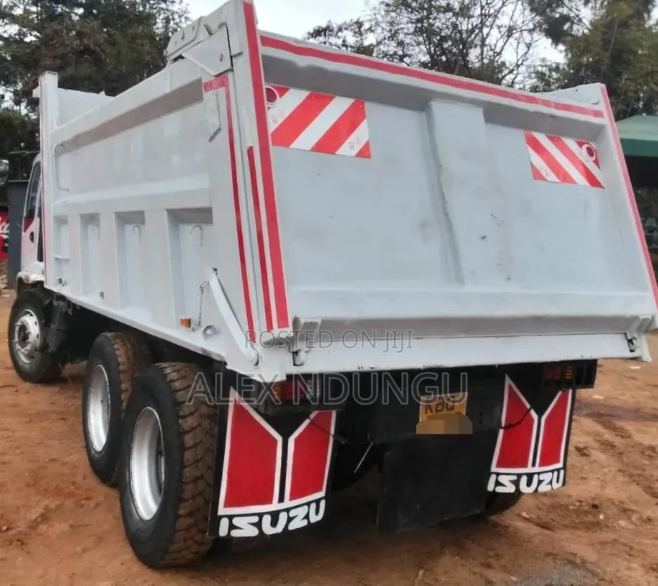 Isuzu Tipper FVZ