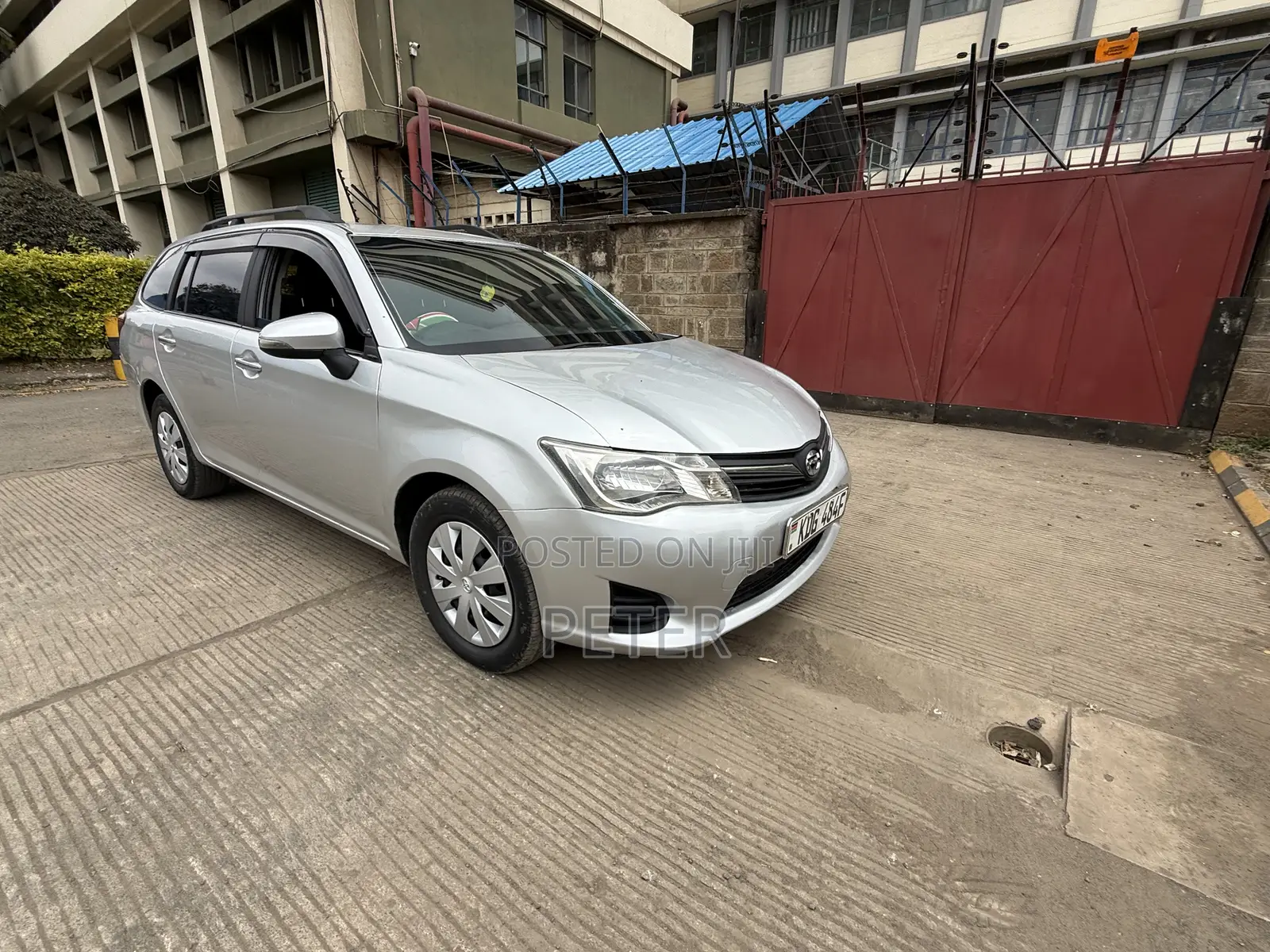 Toyota Corolla Fielder 2014 Silver