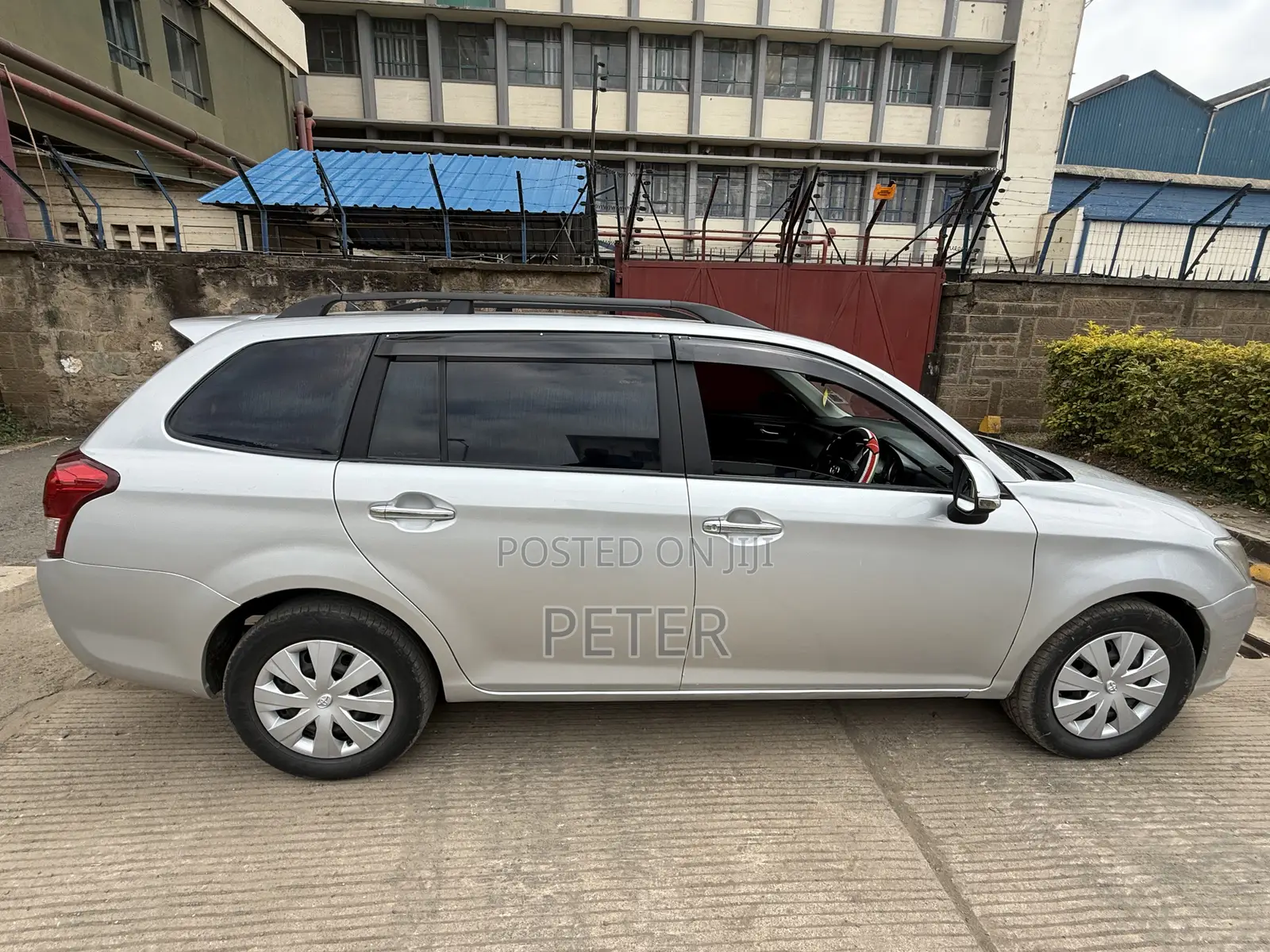 Toyota Corolla Fielder 2014 Silver