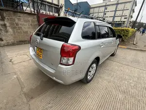 Toyota Corolla Fielder 2014 Silver