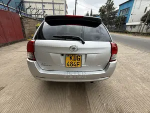 Toyota Corolla Fielder 2014 Silver