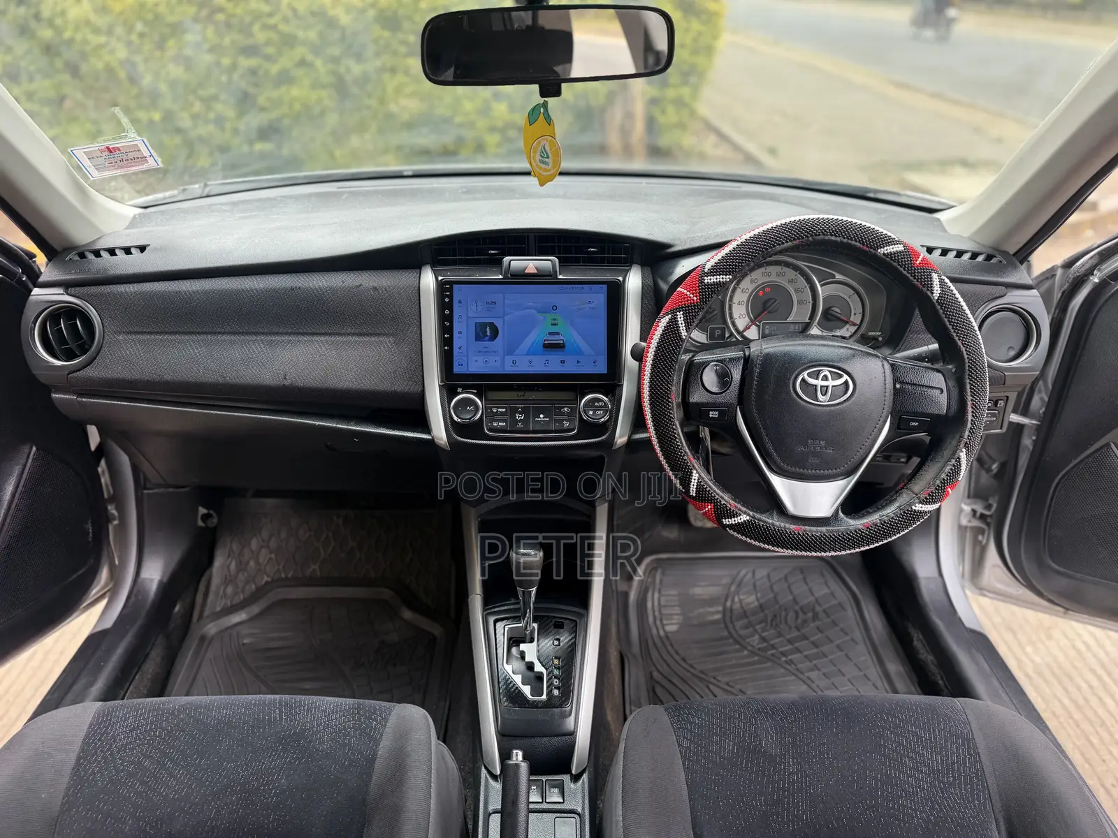 Toyota Corolla Fielder 2014 Silver