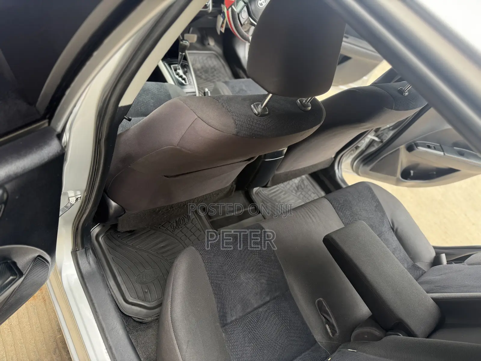 Toyota Corolla Fielder 2014 Silver