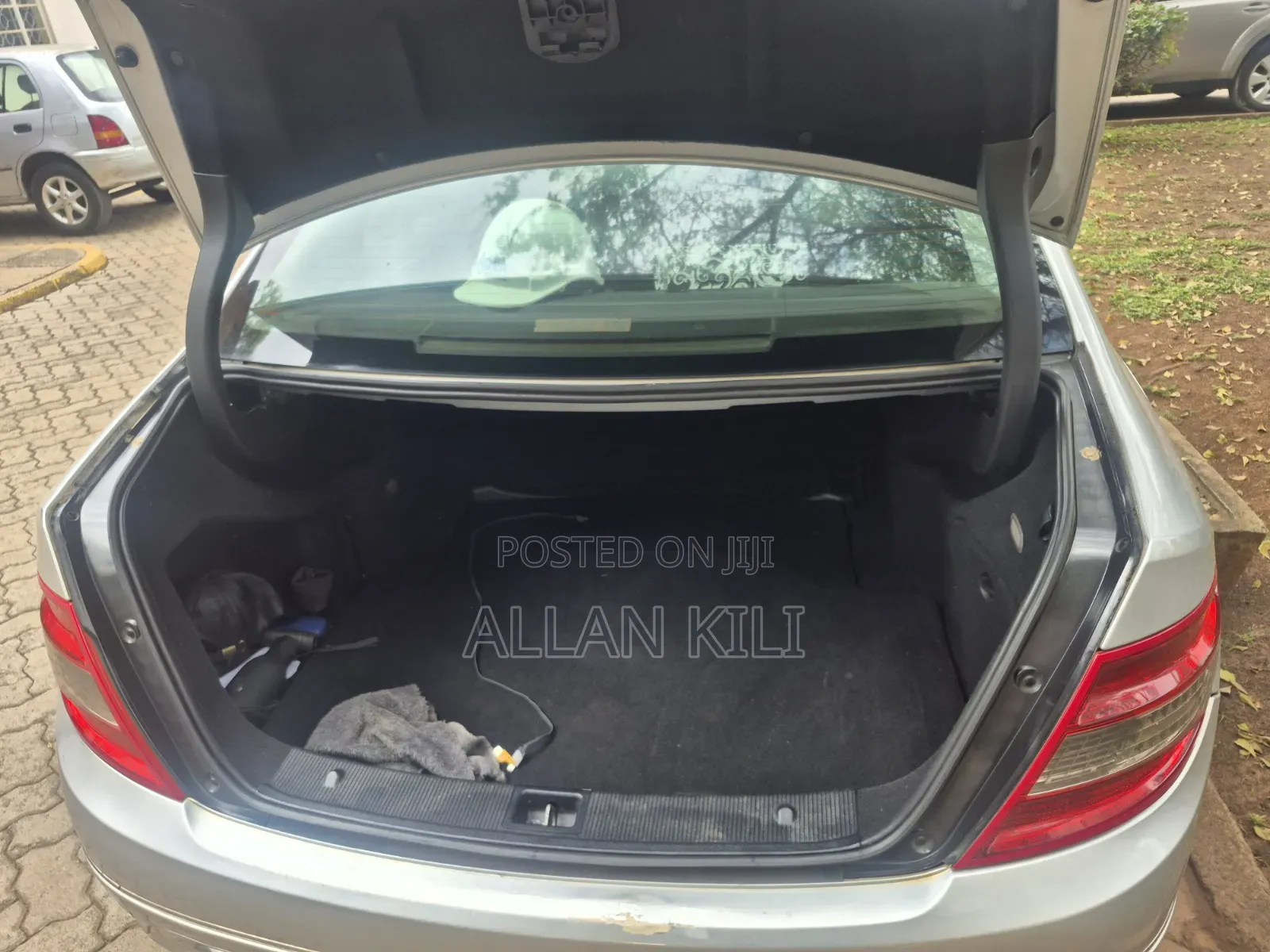 Mercedes-Benz C250 2009 Silver
