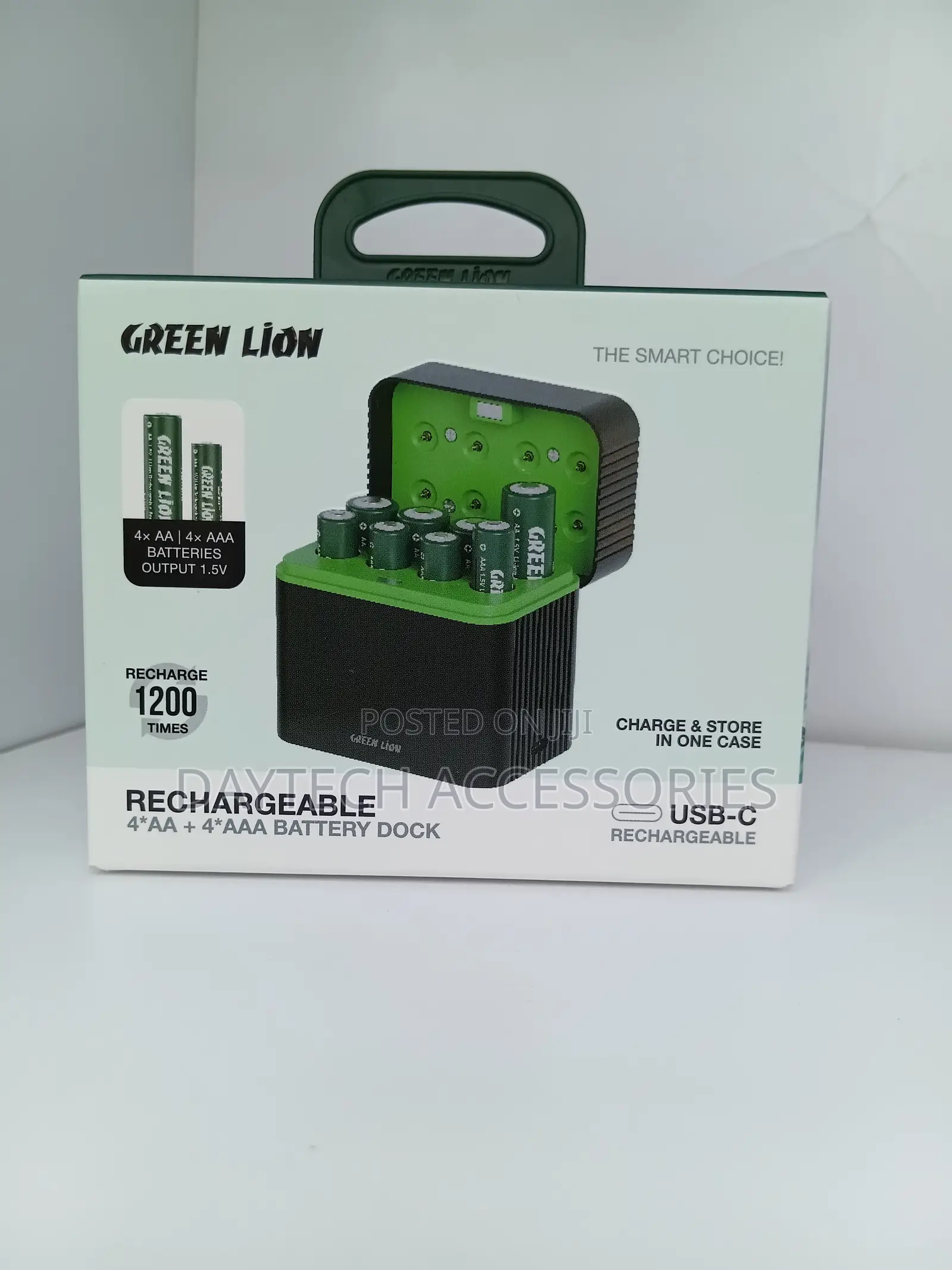 Green Lion Battery Charger and Stores 4 AA and 4 AAA Batteries.