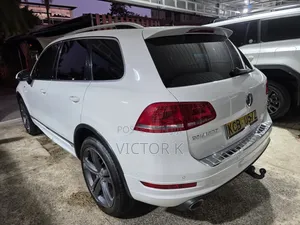 Volkswagen Touareg 2014 White