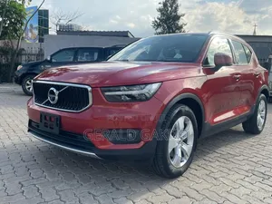 Volvo XC60 2019 Red