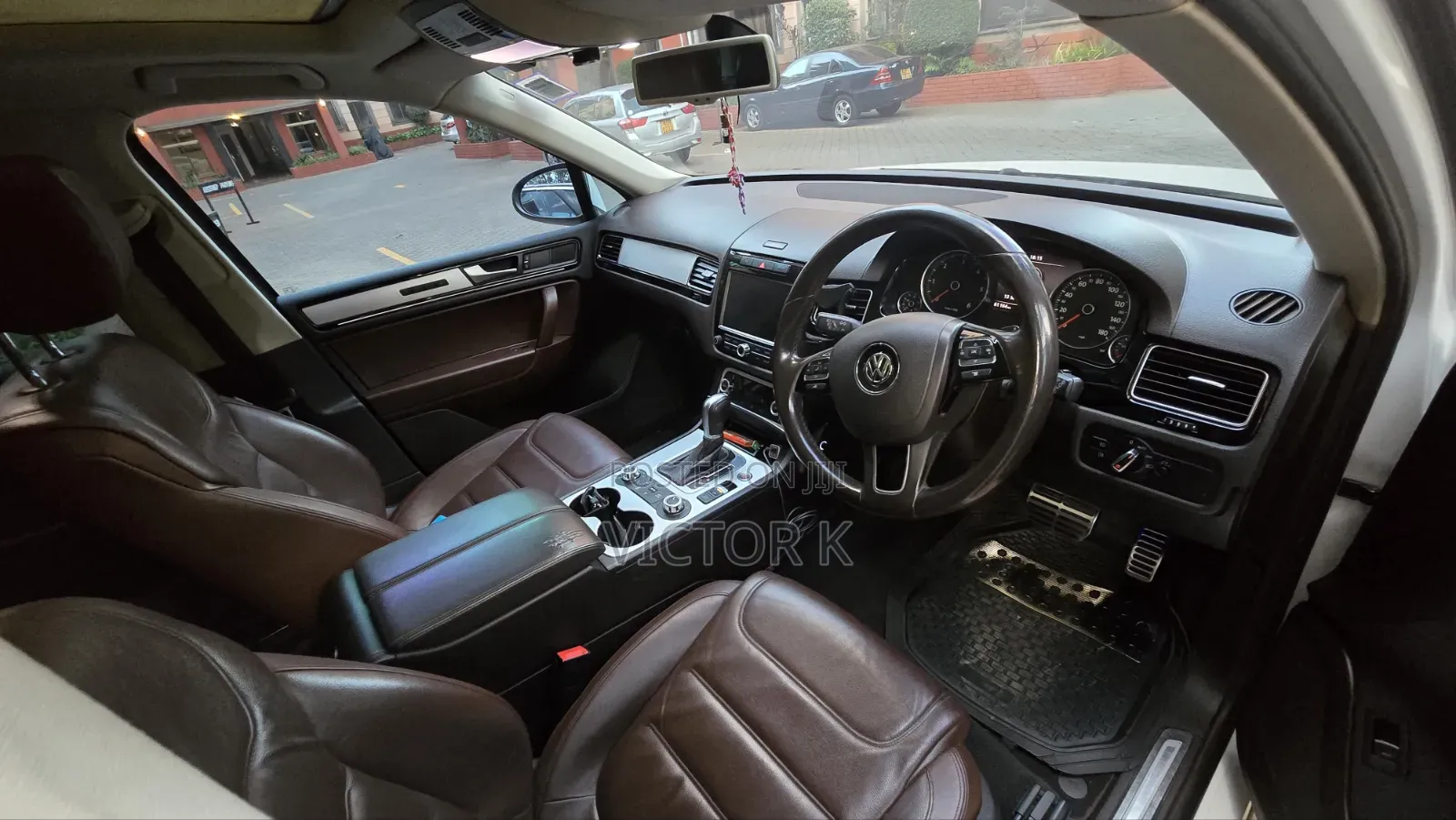 Volkswagen Touareg 2014 White