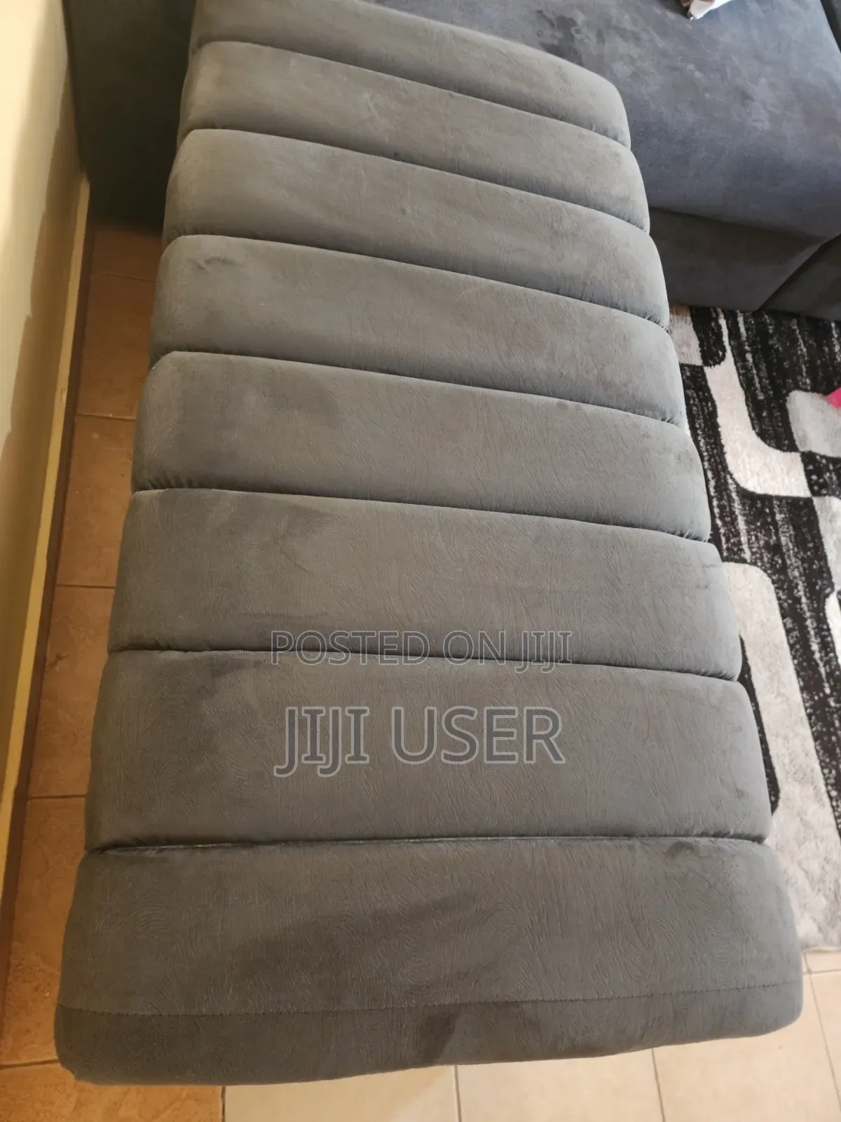 Ottoman Pouf/Seat