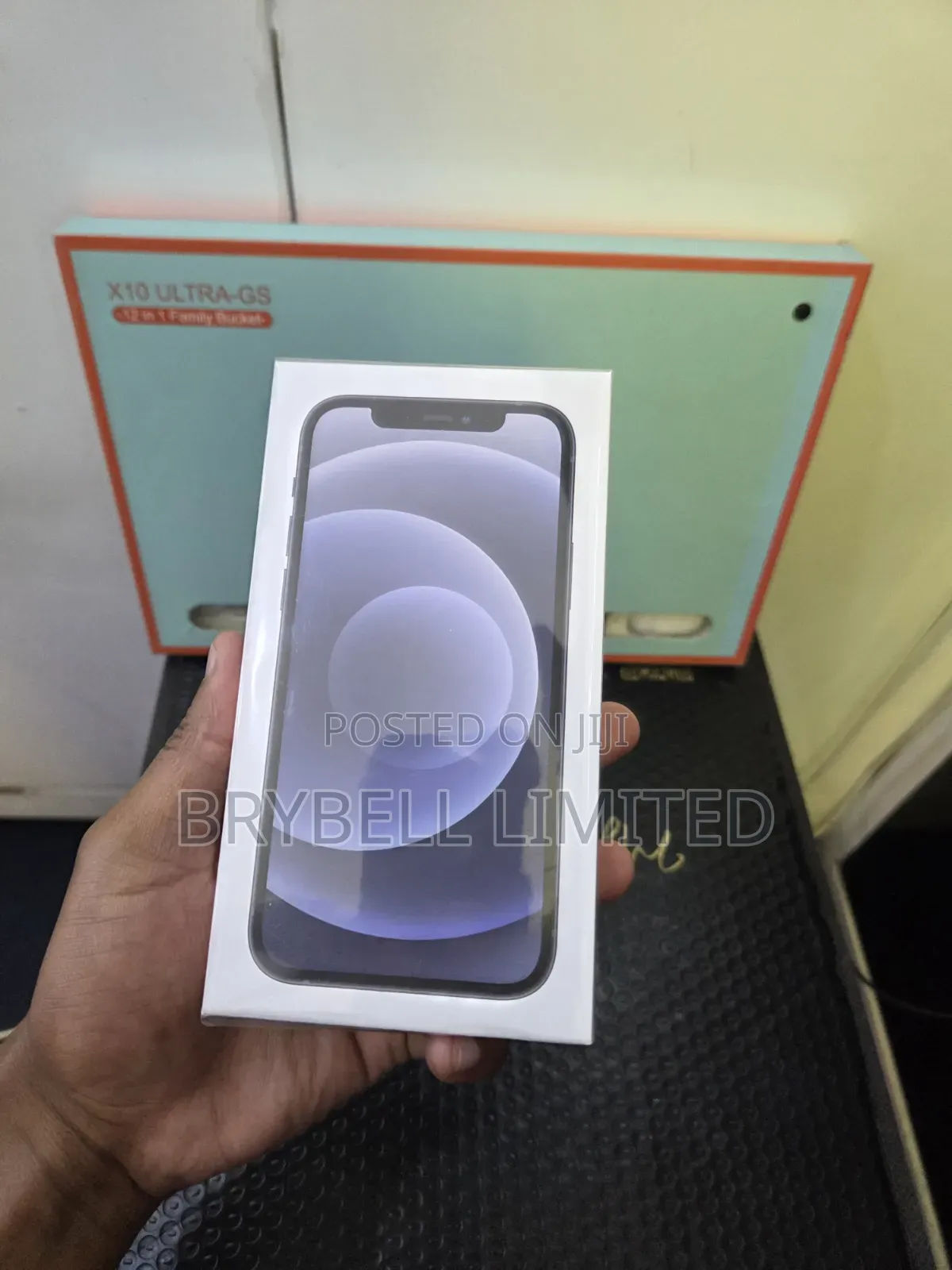 New Apple iPhone 12 128 GB Black
