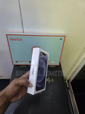 New Apple iPhone 12 128 GB Black