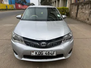 Toyota Corolla Fielder 2014 Silver