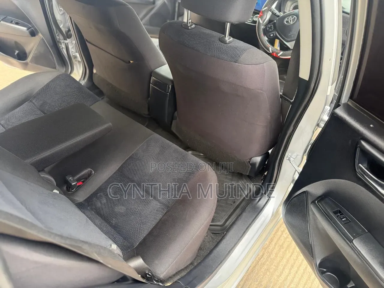 Toyota Corolla Fielder 2014 Silver
