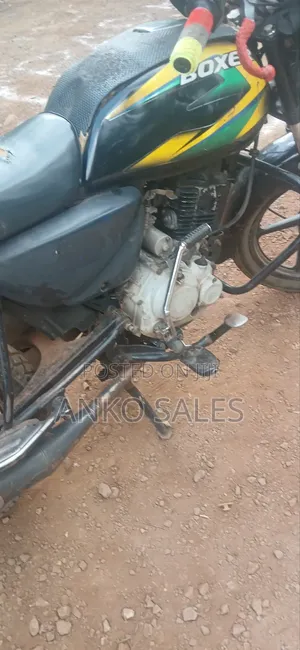 Bajaj Boxer 150 UG 2019 Black