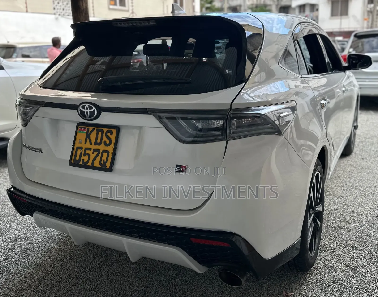 Toyota Harrier 2.0 2018 White