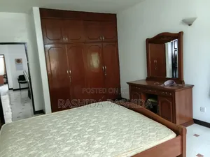 3bdrm Apartment in Kizingo for rent