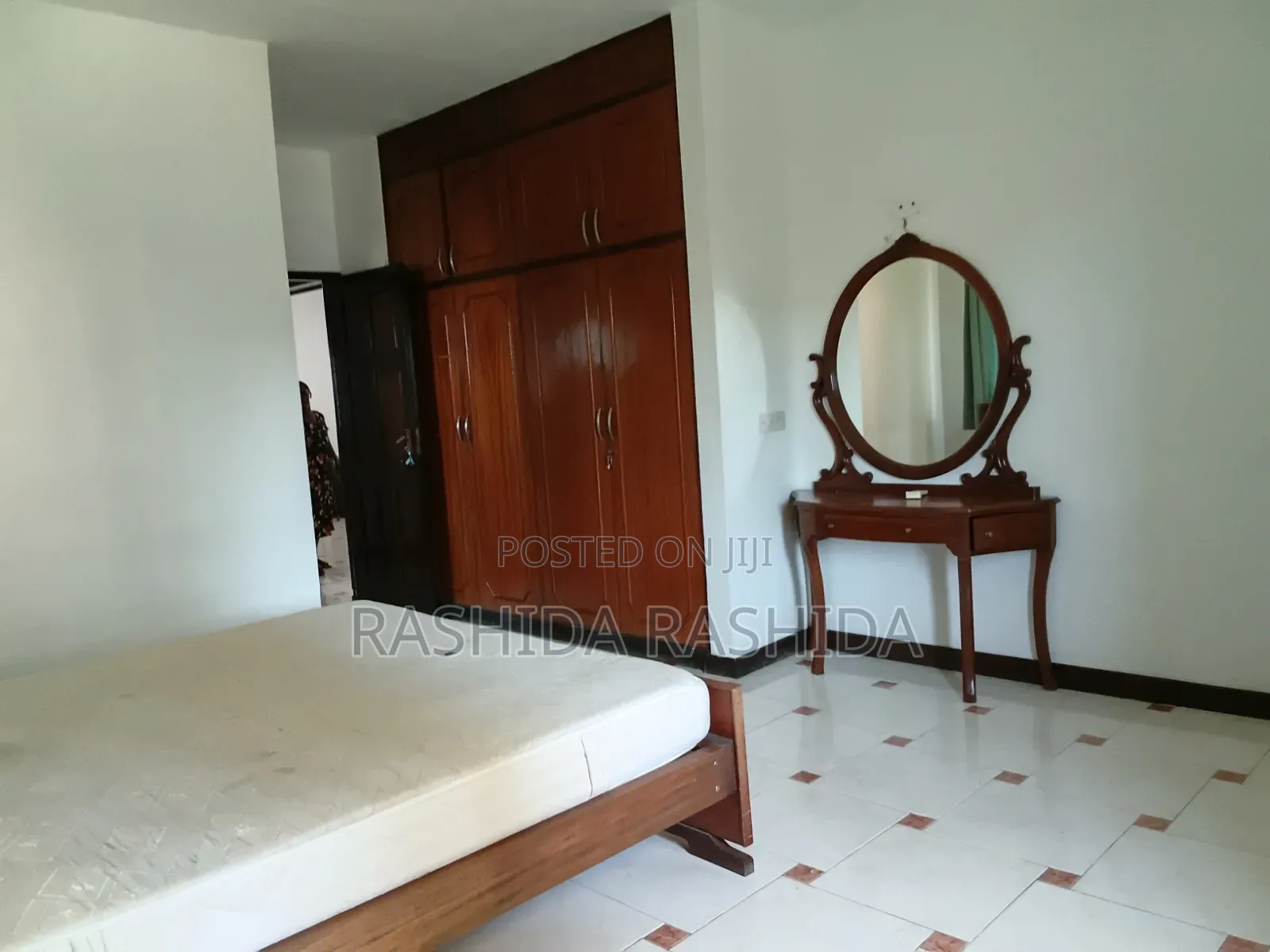 3bdrm Apartment in Kizingo for rent
