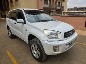 Toyota RAV4 2001 White