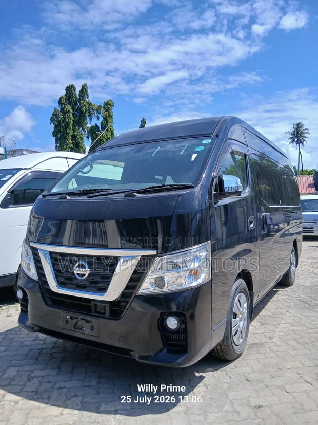 Nissan Caravan (Urvan) 2019 Black - thumbnail 2