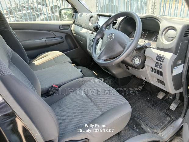 Nissan Caravan (Urvan) 2019 Black - thumbnail 3