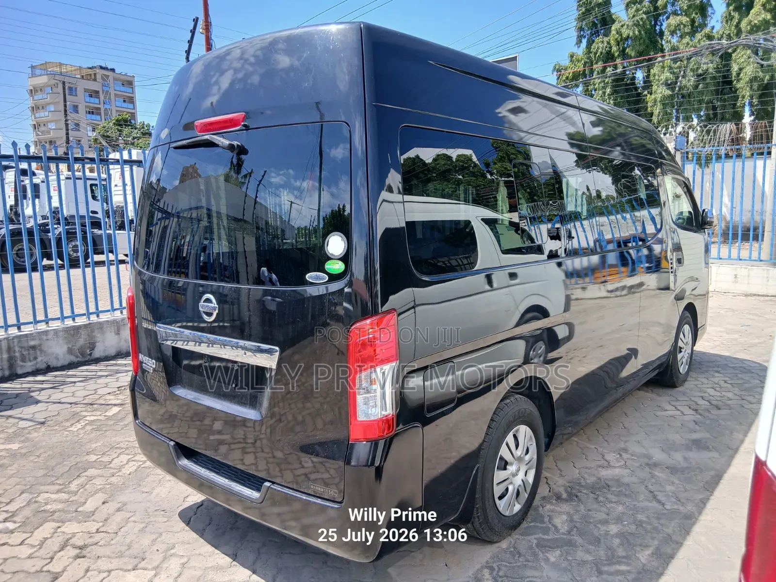 Nissan Caravan (Urvan) 2019 Black