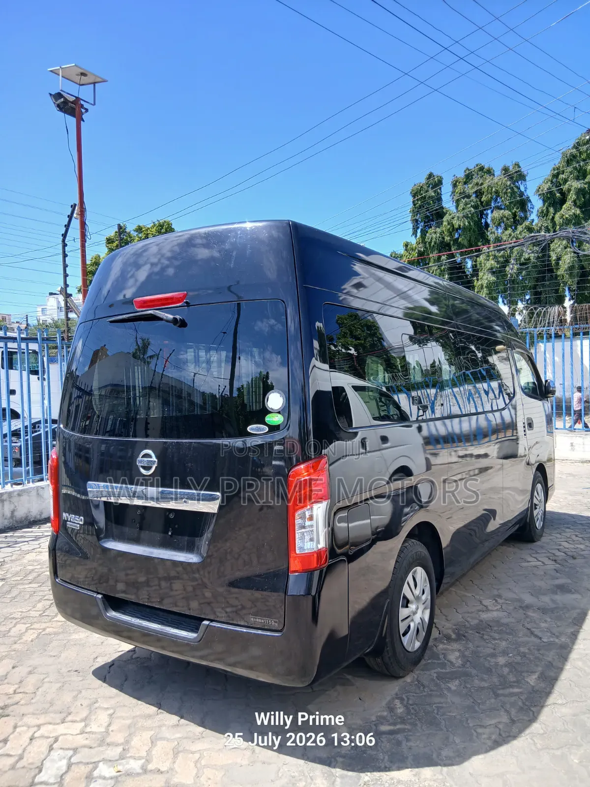 Nissan Caravan (Urvan) 2019 Black