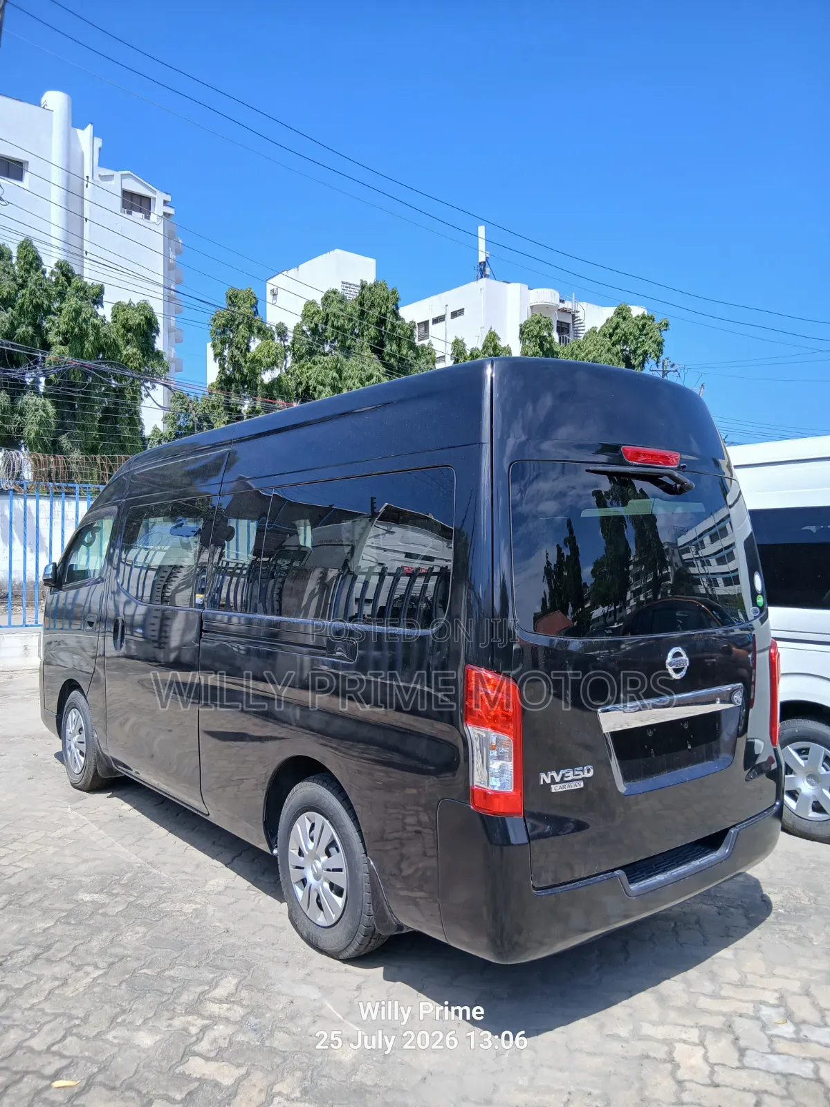 Nissan Caravan (Urvan) 2019 Black
