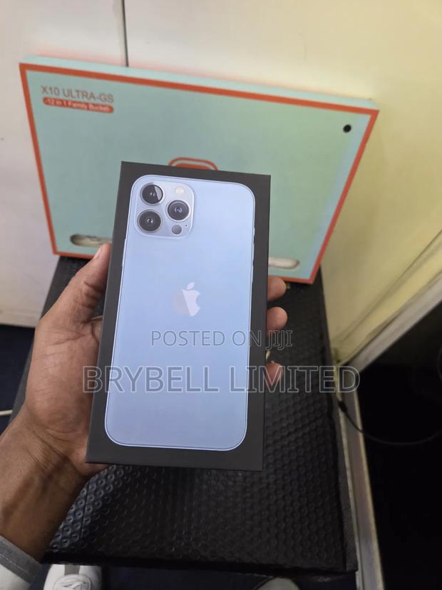 New Apple iPhone 13 Pro Max 256 GB Blue