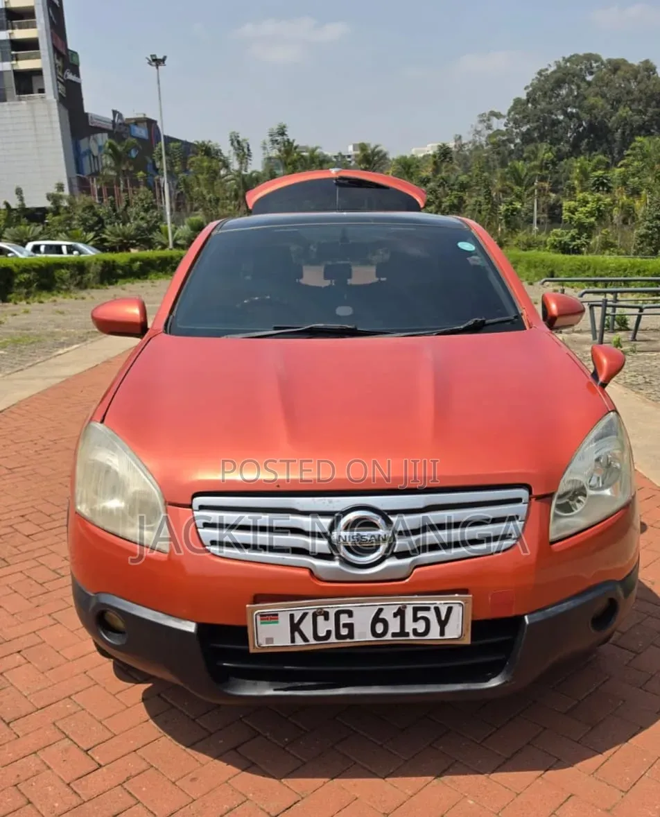 Nissan Dualis 2009 Orange