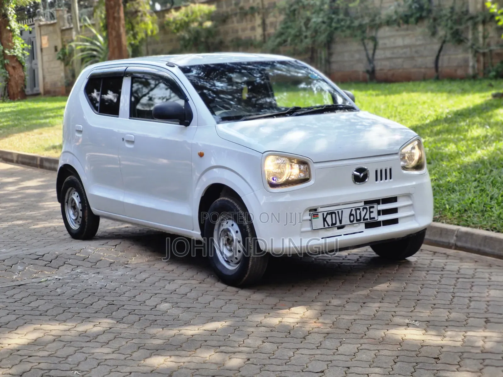 Mazda Carol 2018 White