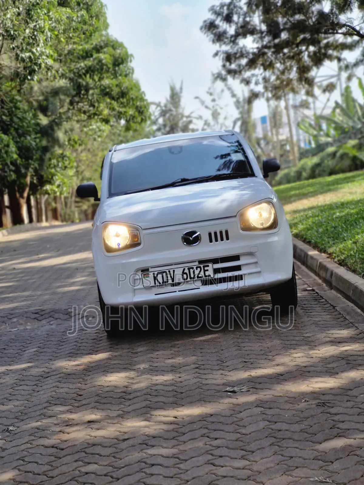 Mazda Carol 2018 White