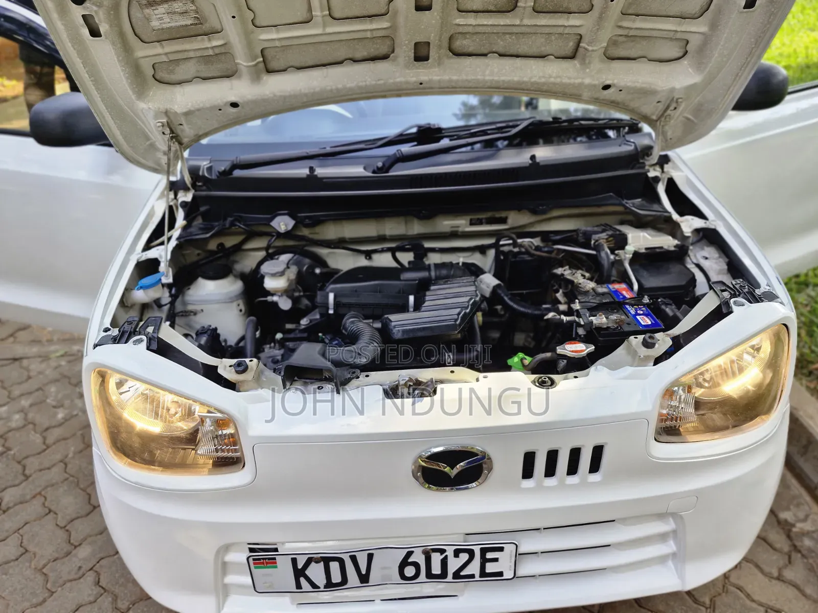 Mazda Carol 2018 White