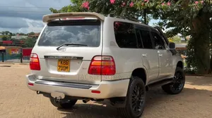 Toyota Land Cruiser 2003 Silver