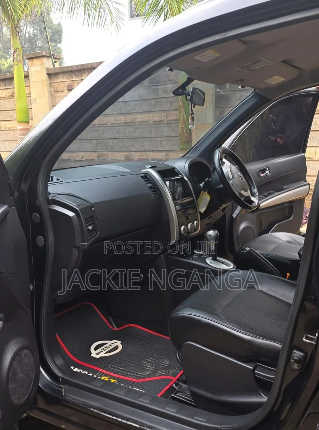 Nissan X-Trail 2012 Black