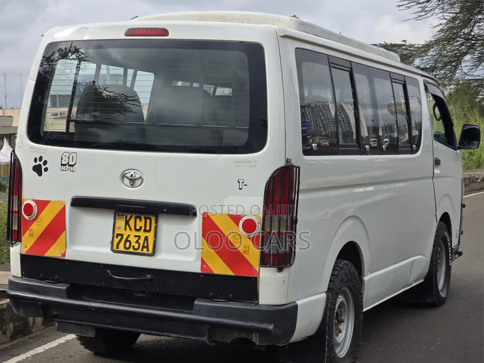 Toyota HiAce 2007 White