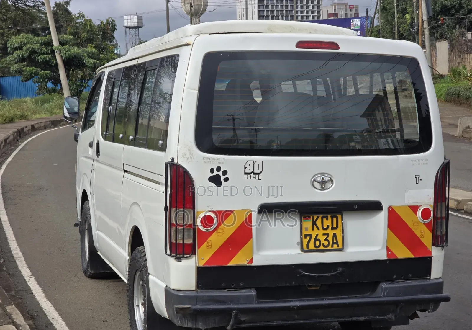 Toyota HiAce 2007 White