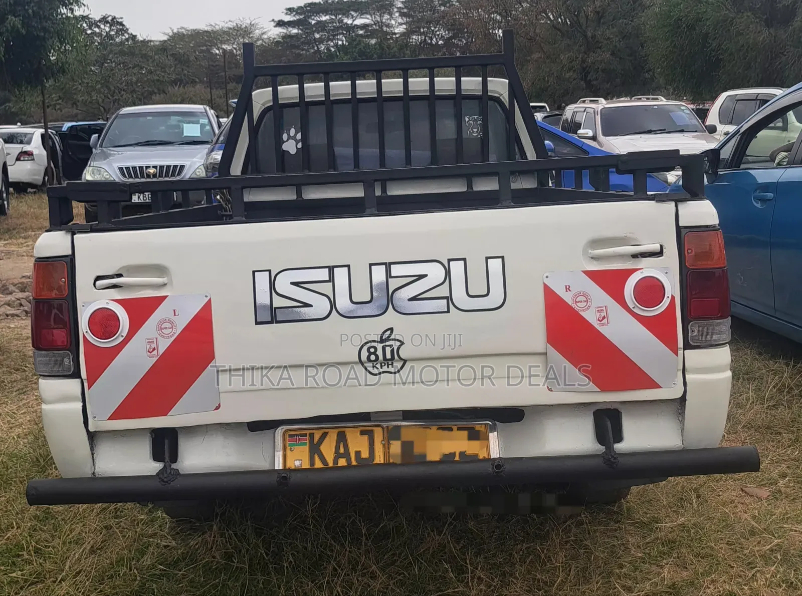 Isuzu Tougher 1998 White