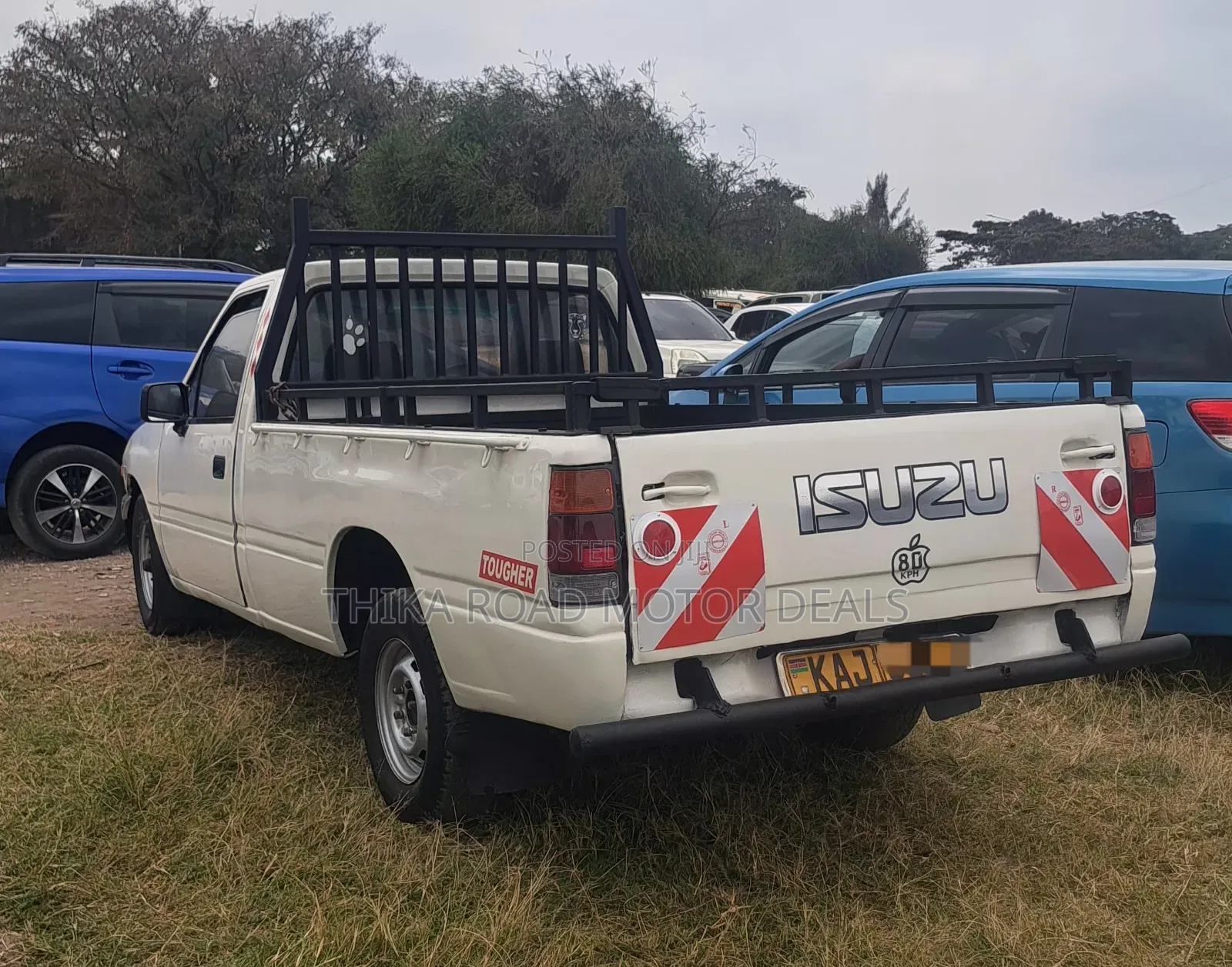 Isuzu Tougher 1998 White
