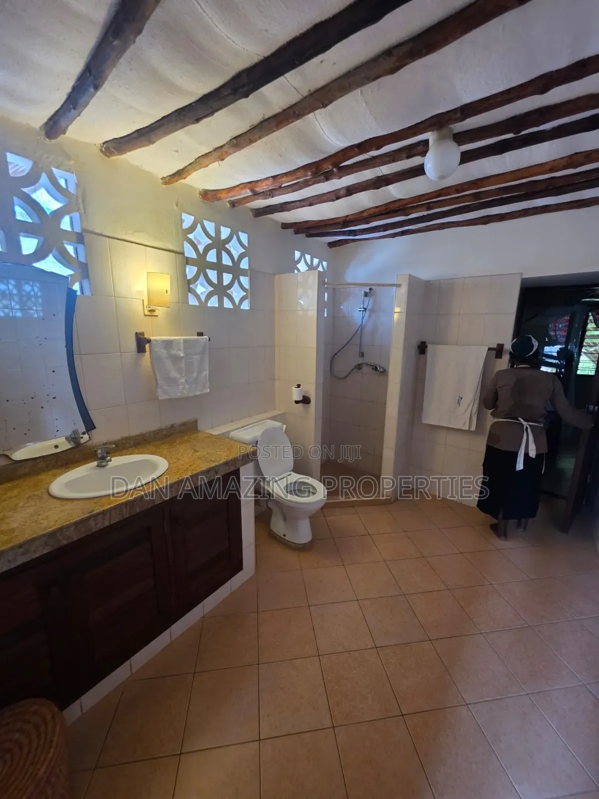 Furnished 6bdrm Villa in Kanuu Area, Diani for sale
