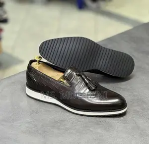Premium Croc-Embossed Leather Tassel Loafers With Modern Wedge Soles