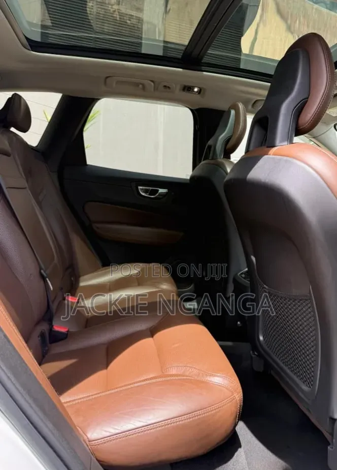 Volvo XC60 2018 White