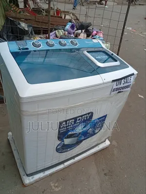 Ramtons 12KG Twin Tub Washing Machine
