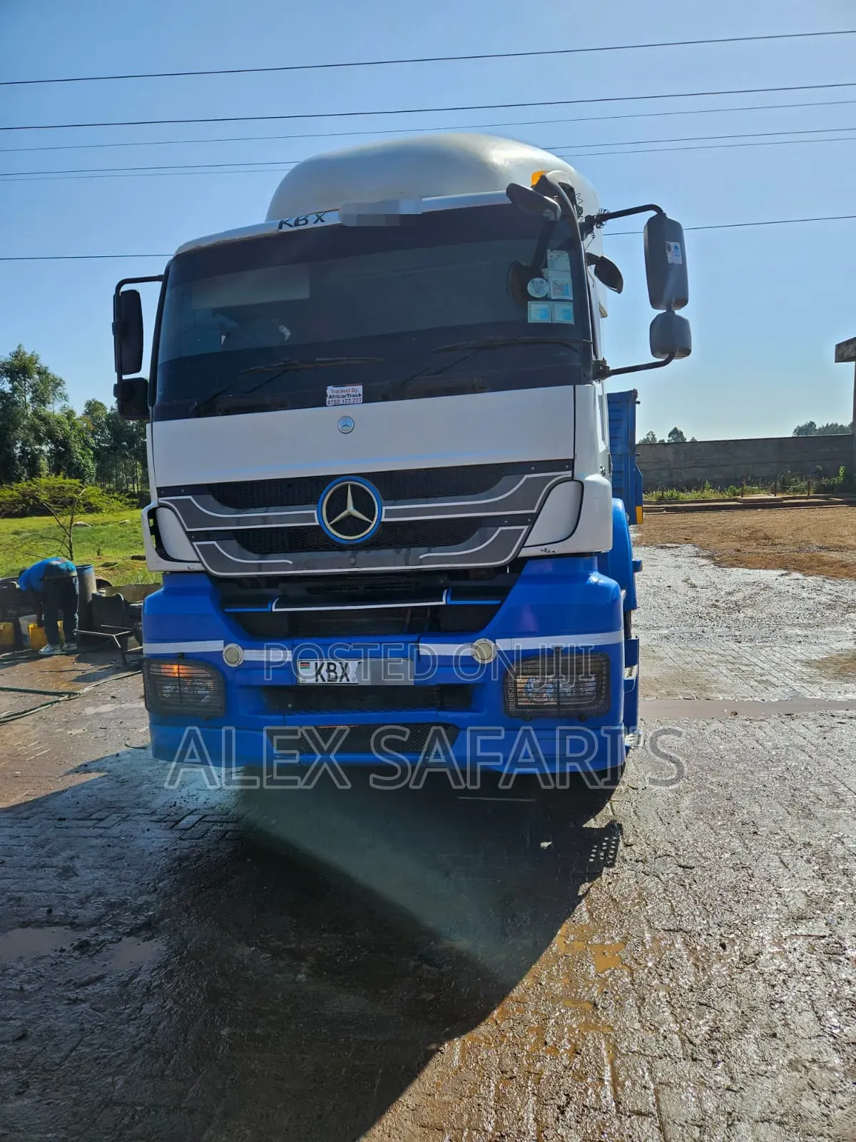 Axor 2543 Mp3 With Bhachu 40ft Flatbed Trailer and All New Tires