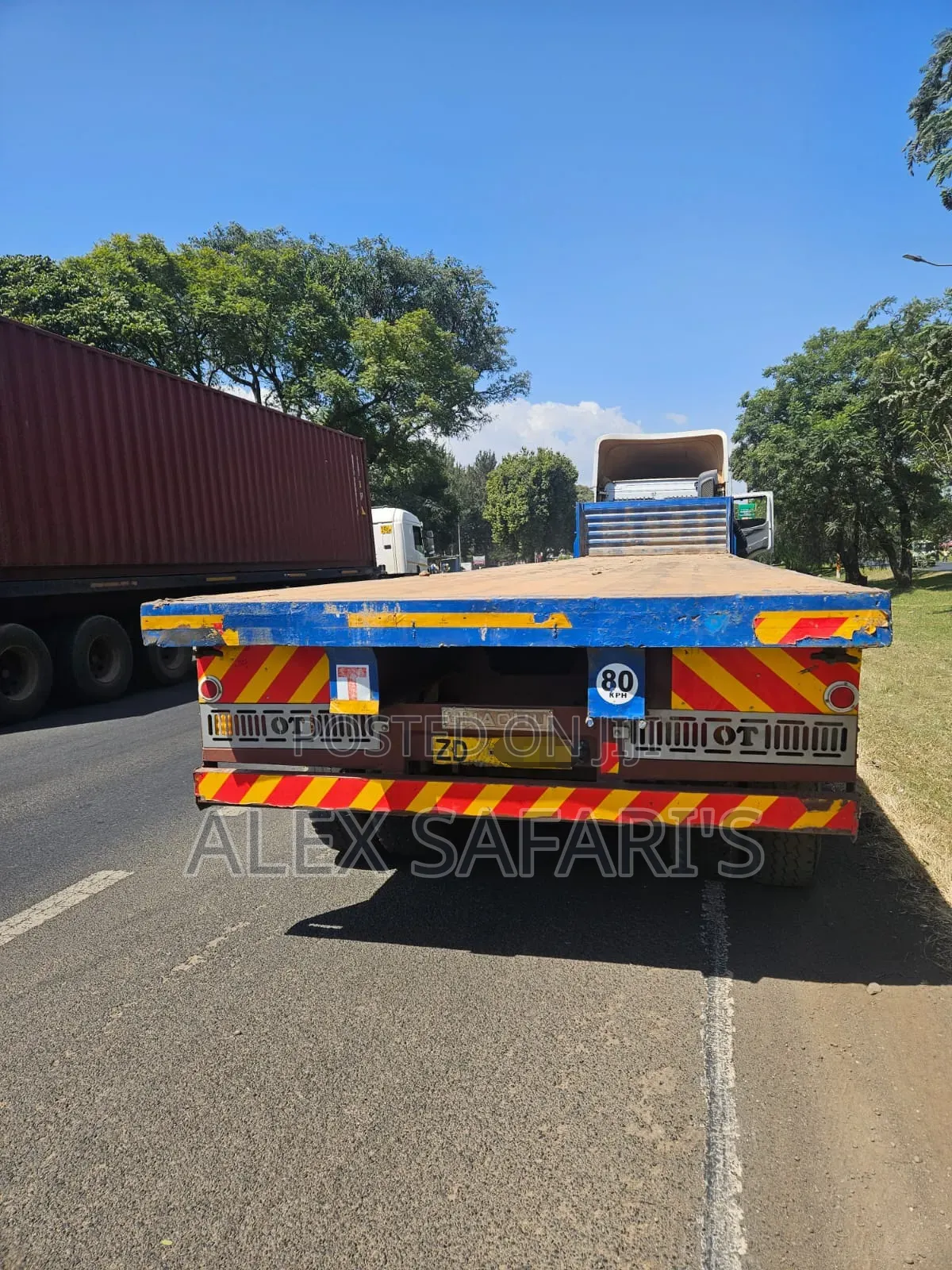 Axor 2543 Mp3 With Bhachu 40ft Flatbed Trailer and All New Tires