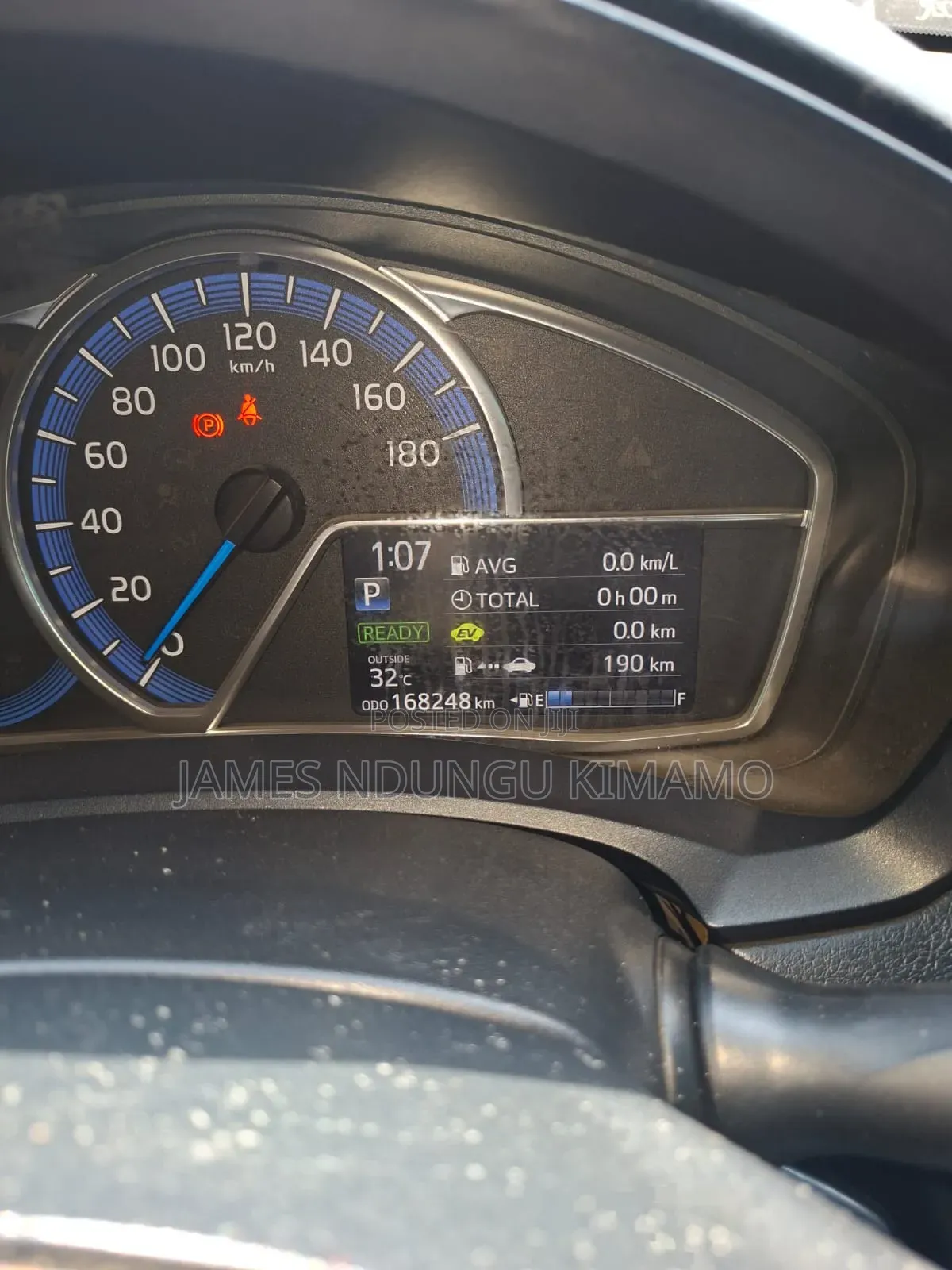 Toyota Corolla Fielder 2014 Silver