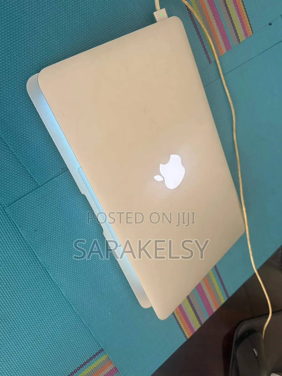 Laptop Apple MacBook Air 2013 8GB AMD Ryzen 3 SSD 256GB