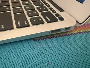Laptop Apple MacBook Air 2013 8GB AMD Ryzen 3 SSD 256GB